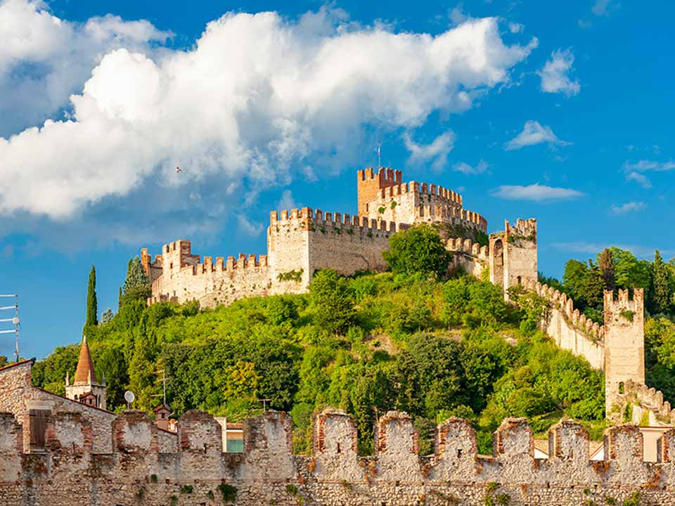 Castello di Soave