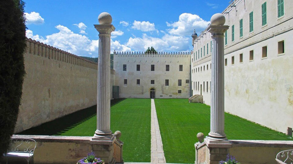 Cortile dei Giganti