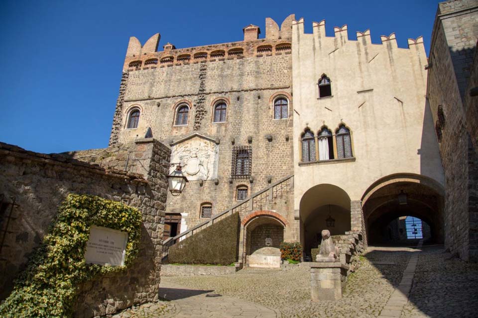 Castello di Cini